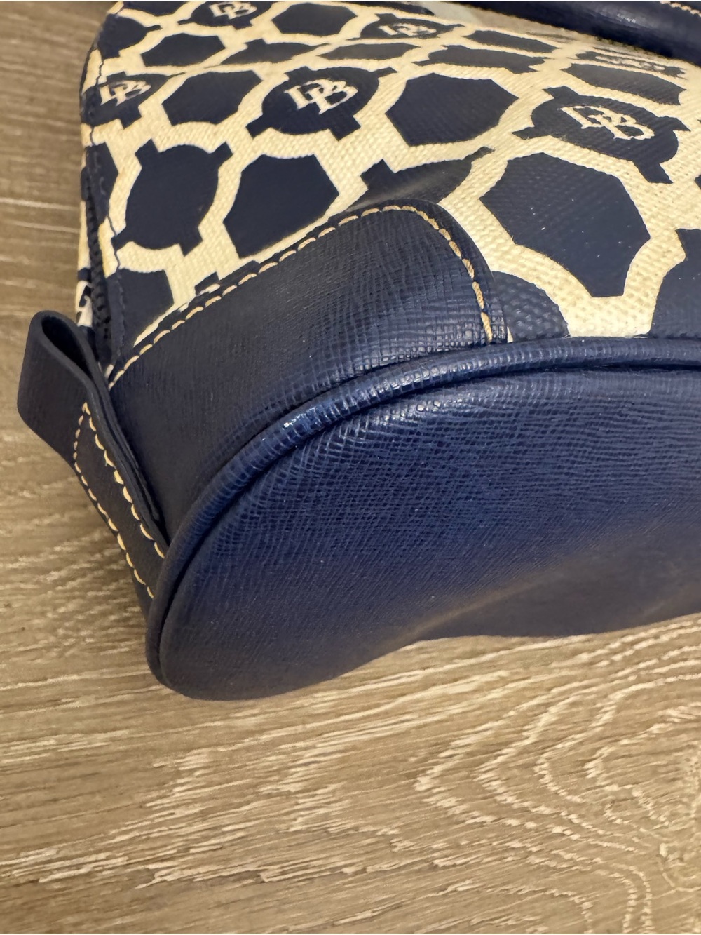 Dooney & Bourke Navy and white Patterned Satchel - Picture 12 of 16